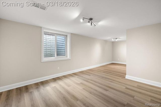 57553 Meadowridge Drive, Washington, MI 48094