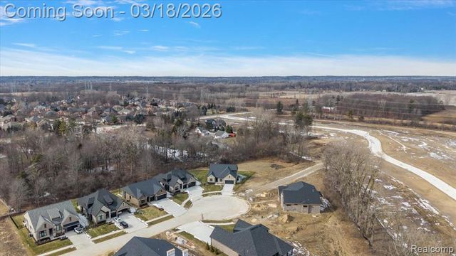 57553 Meadowridge Drive, Washington, MI 48094