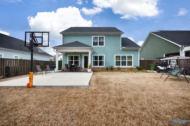 6202 Pembrook Pond Place SE, Owens Cross Roads, AL 35763