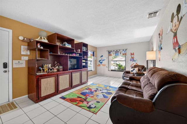 5325 BAREFOOT PATH, Kissimmee, FL 34746