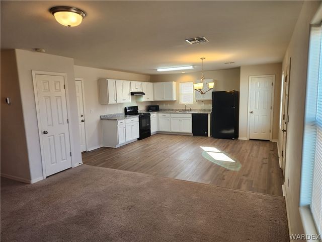 3659 E Andrea Drive, Kingman, AZ 86409