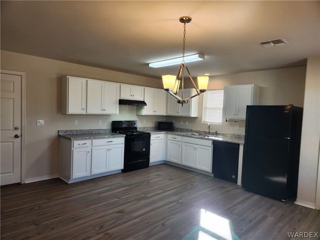 3659 E Andrea Drive, Kingman, AZ 86409