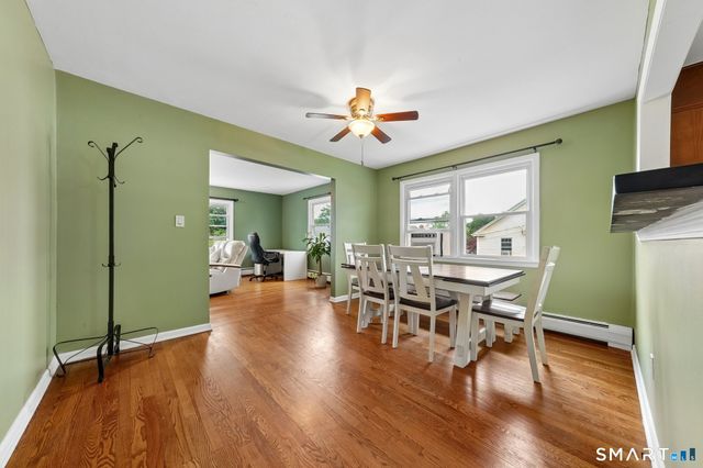 359-361 Pacific Street, Bridgeport, CT 06604