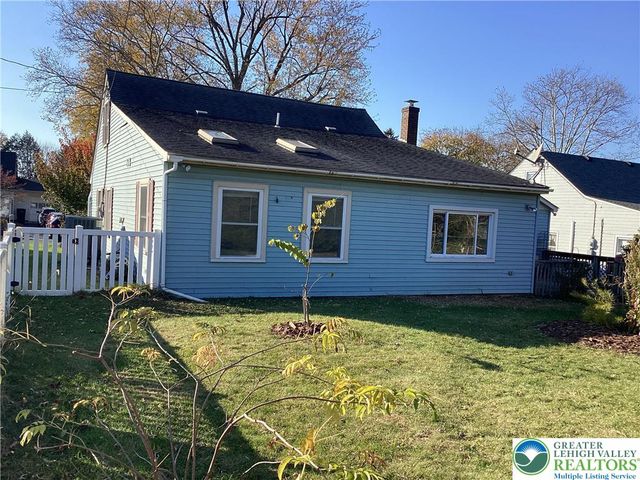 30 Wilden Drive, Palmer Twp, PA 18045