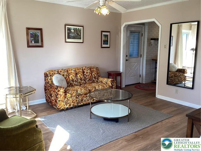 30 Wilden Drive, Palmer Twp, PA 18045