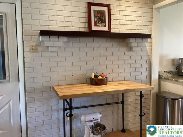 30 Wilden Drive, Palmer Twp, PA 18045