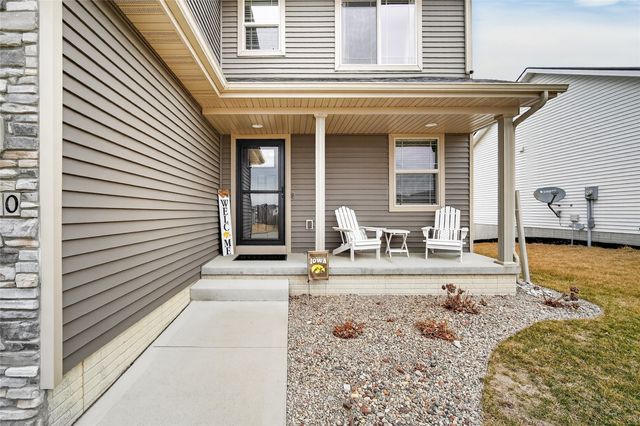 6510 Sunlight Drive, Pleasant Hill, IA 50327