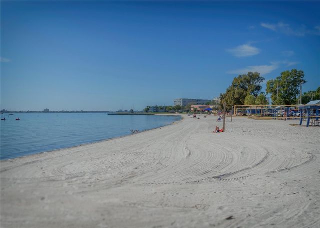 3108 DUPONT STREET S, Gulfport, FL 33707
