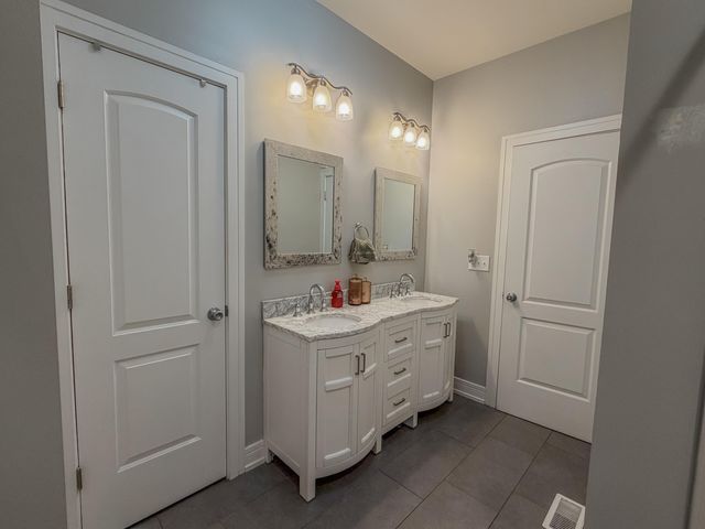 1104 Short Drive, Knox, IN 46534