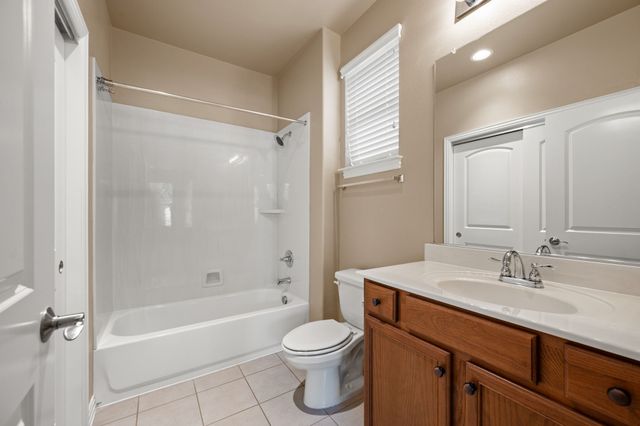 8917 Perimeter Street, Denton, TX 76207