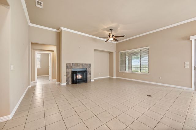 8917 Perimeter Street, Denton, TX 76207