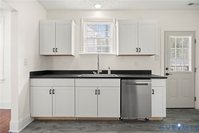 920 E Belt Blvd, Richmond, VA 23224