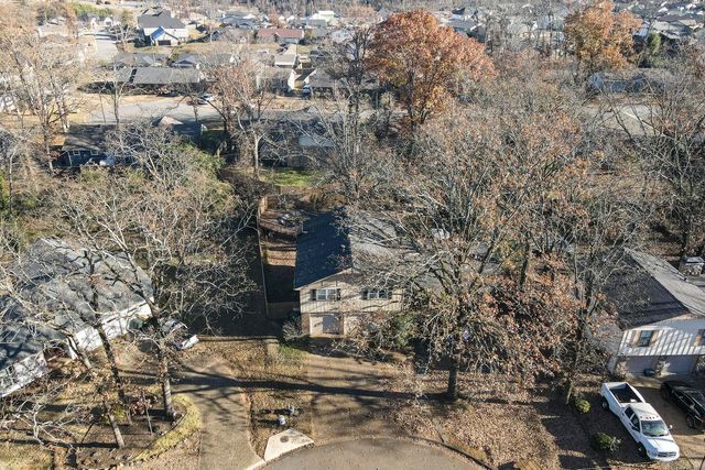 1215 Old Charter Court, Little Rock, AR 72211