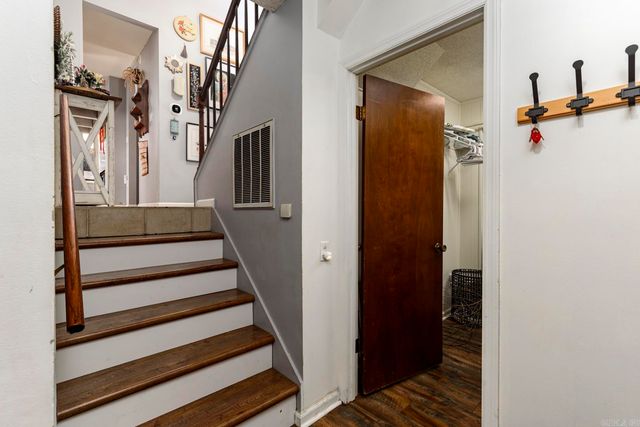 1215 Old Charter Court, Little Rock, AR 72211