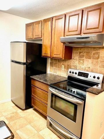 2350 Bering Drive 8, Houston, TX 77057