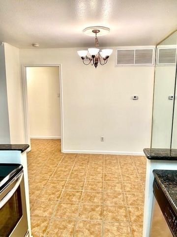 2350 Bering Drive 8, Houston, TX 77057