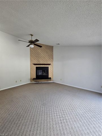 4237 Smokey Lake DR, Virginia Beach, VA 23462