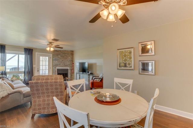 1874 E Ocean View Ave Apt A, Norfolk, VA 23503