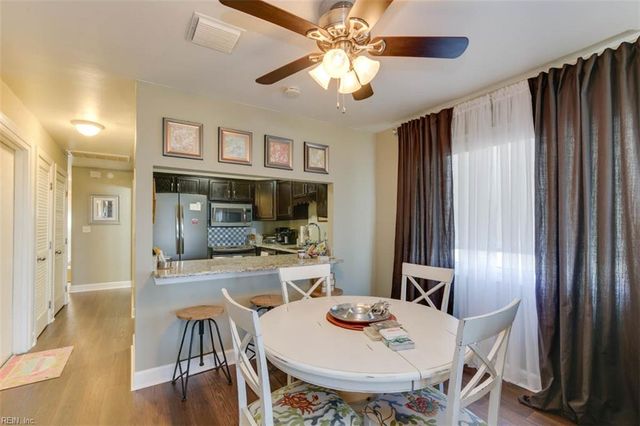 1874 E Ocean View Ave Apt A, Norfolk, VA 23503