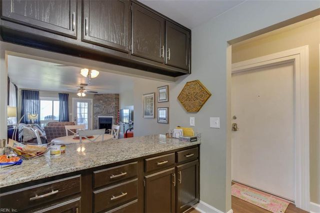 1874 E Ocean View Ave Apt A, Norfolk, VA 23503