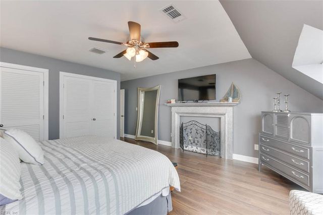 1874 E Ocean View Ave Apt A, Norfolk, VA 23503