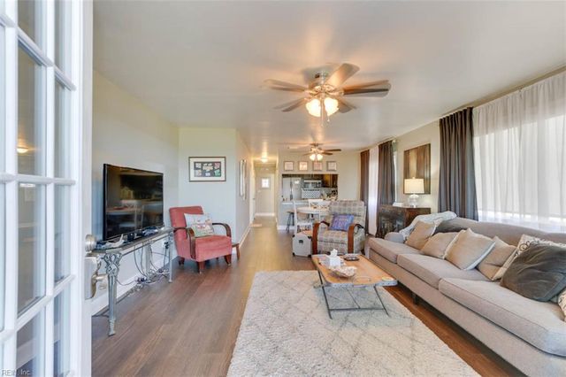 1874 E Ocean View Ave Apt A, Norfolk, VA 23503