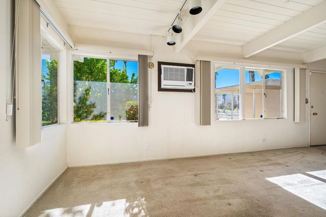 694 S Canon Drive, Palm Springs, CA 92264