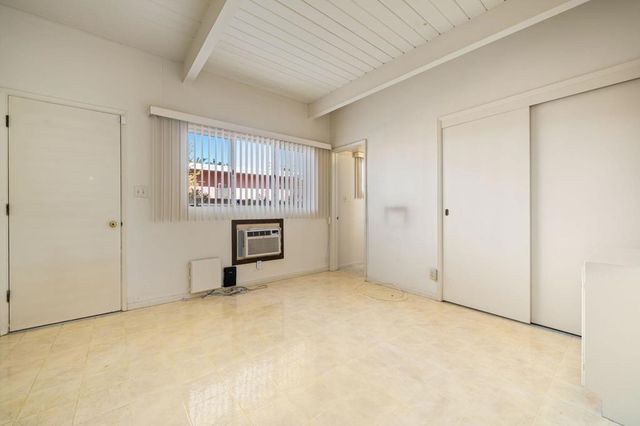 694 S Canon Drive, Palm Springs, CA 92264