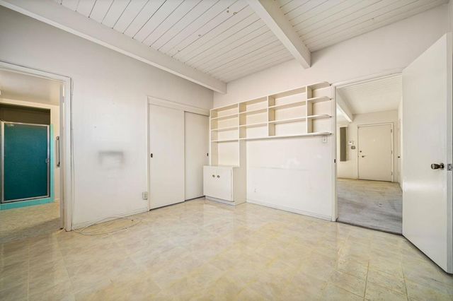 694 S Canon Drive, Palm Springs, CA 92264