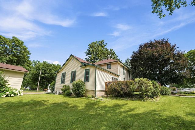 600 Madison Street SE, Watertown, MN 55388