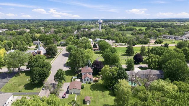 600 Madison Street SE, Watertown, MN 55388