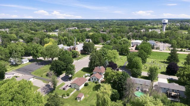 600 Madison Street SE, Watertown, MN 55388