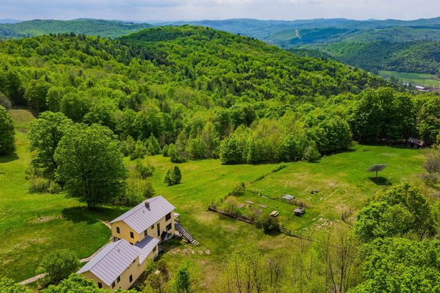89 Jordan Road, Strafford, VT 05072