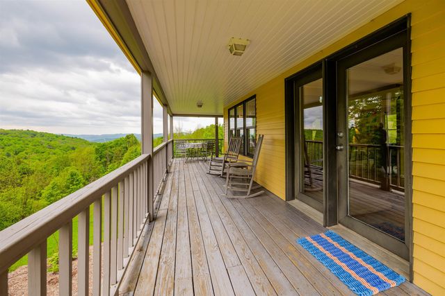 89 Jordan Road, Strafford, VT 05072