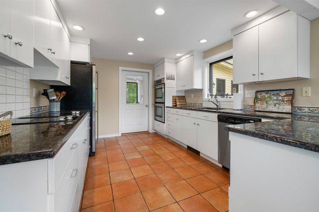 89 Jordan Road, Strafford, VT 05072