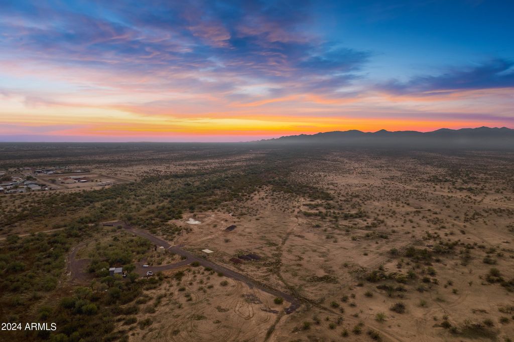 0 W MCARTHUR Road -, Wittmann, AZ 85361 — exterior