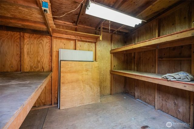 15814 Larch Way, Lynnwood, WA 98087