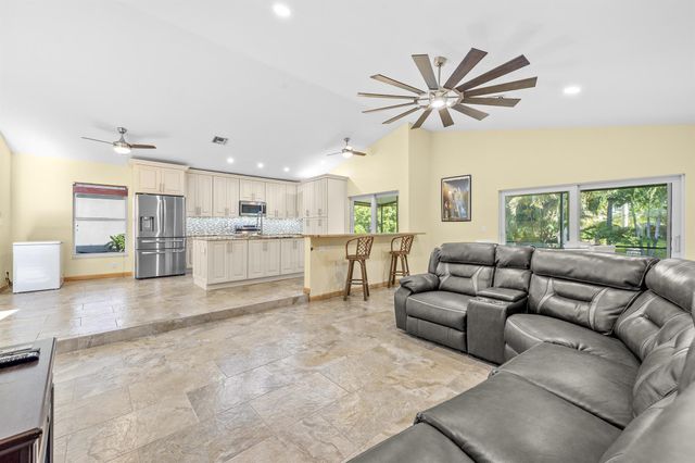 1930 NW 10th Street, Delray Beach, FL 33445