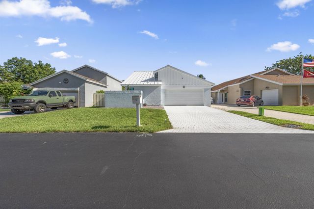 1930 NW 10th Street, Delray Beach, FL 33445
