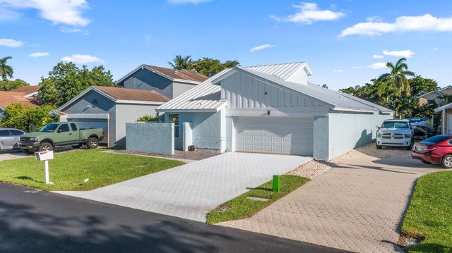 1930 NW 10th Street, Delray Beach, FL 33445