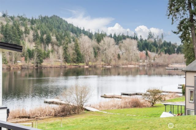 7612 129th Avenue SE, Newcastle, WA 98056