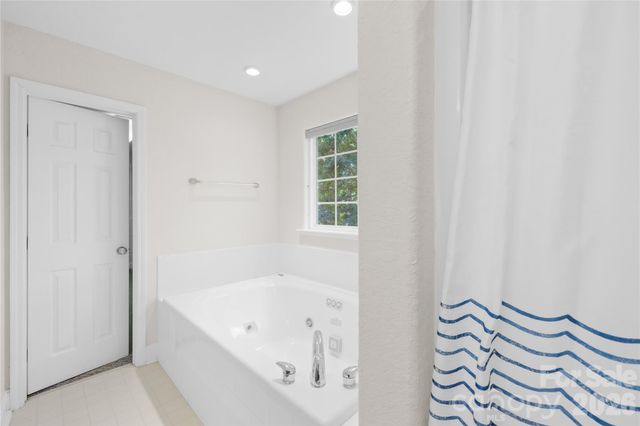 108 Fransher Lane, Mooresville, NC 28117