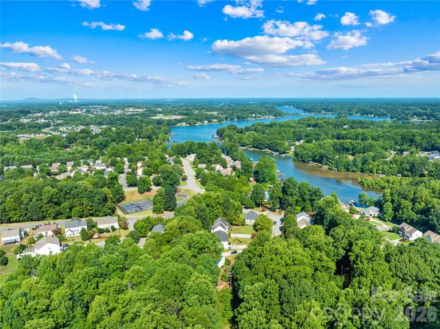 108 Fransher Lane, Mooresville, NC 28117