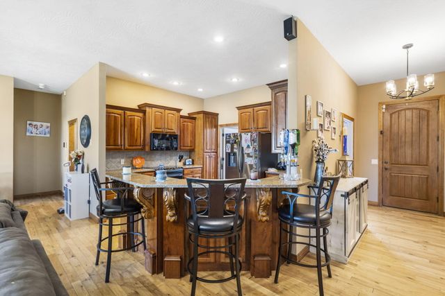 5817 W Alexa Lane, Springfield, MO 65802