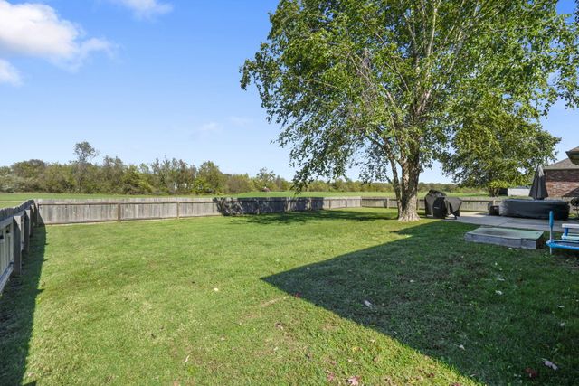 5817 W Alexa Lane, Springfield, MO 65802