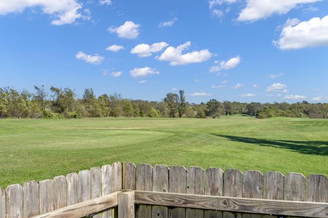 5817 W Alexa Lane, Springfield, MO 65802