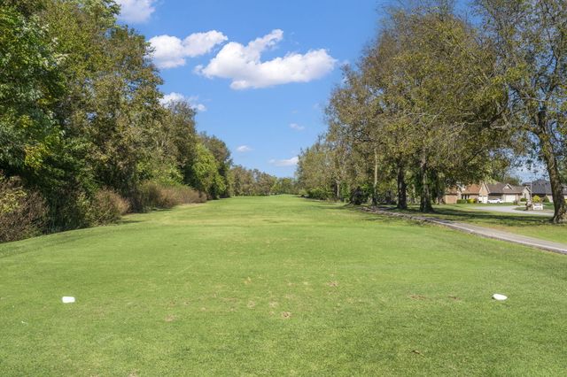 5817 W Alexa Lane, Springfield, MO 65802