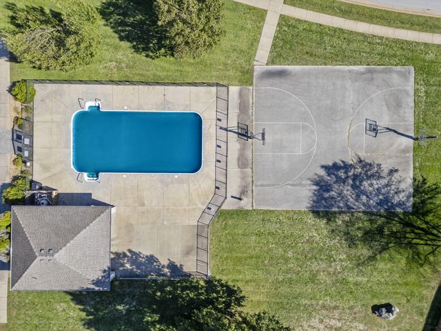 5817 W Alexa Lane, Springfield, MO 65802