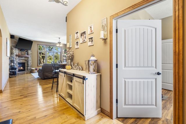 5817 W Alexa Lane, Springfield, MO 65802