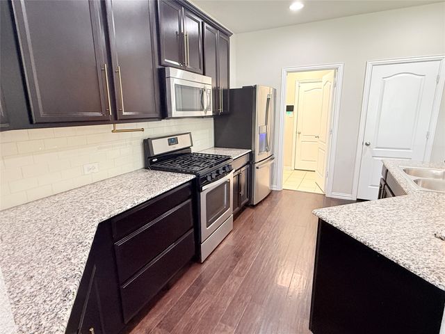 1029 Bird Creek Drive, Little Elm, TX 75068